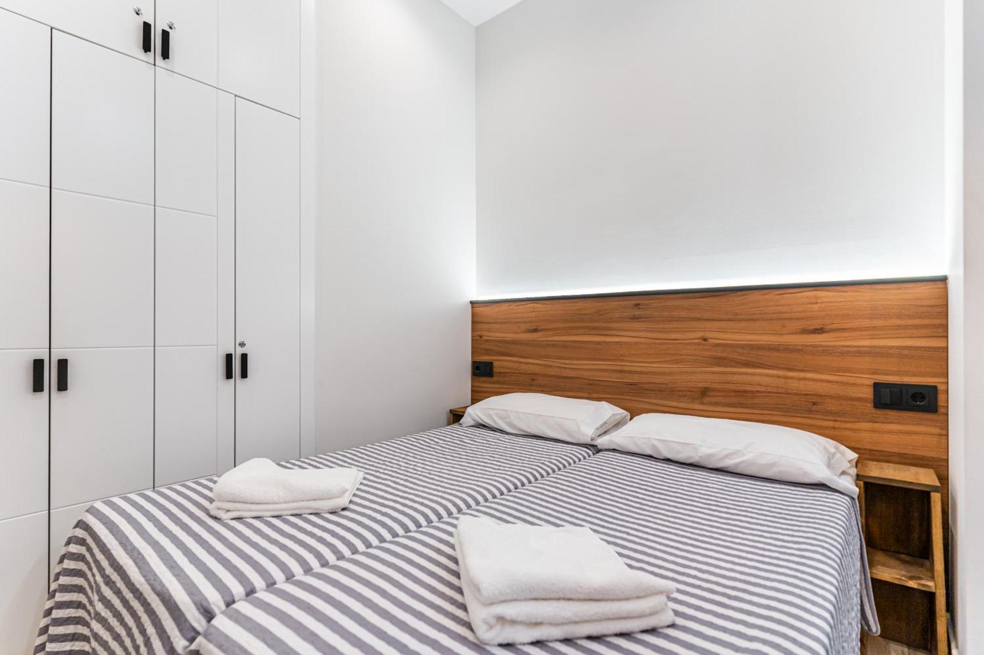 Cc Atocha Apartments Madrid Exterior photo